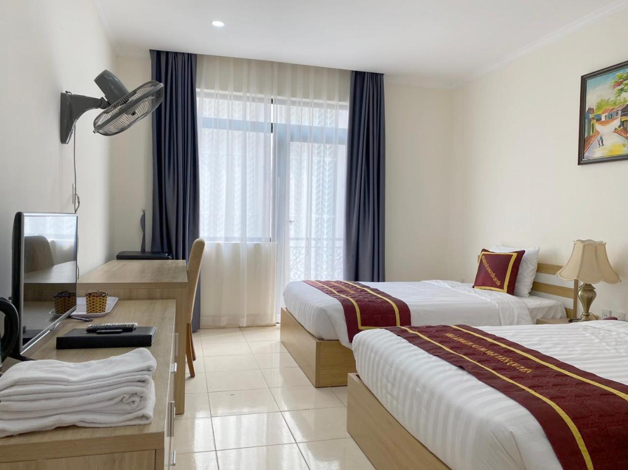 NguyẽN QuyèN Hotel Hanoj Exteriér fotografie