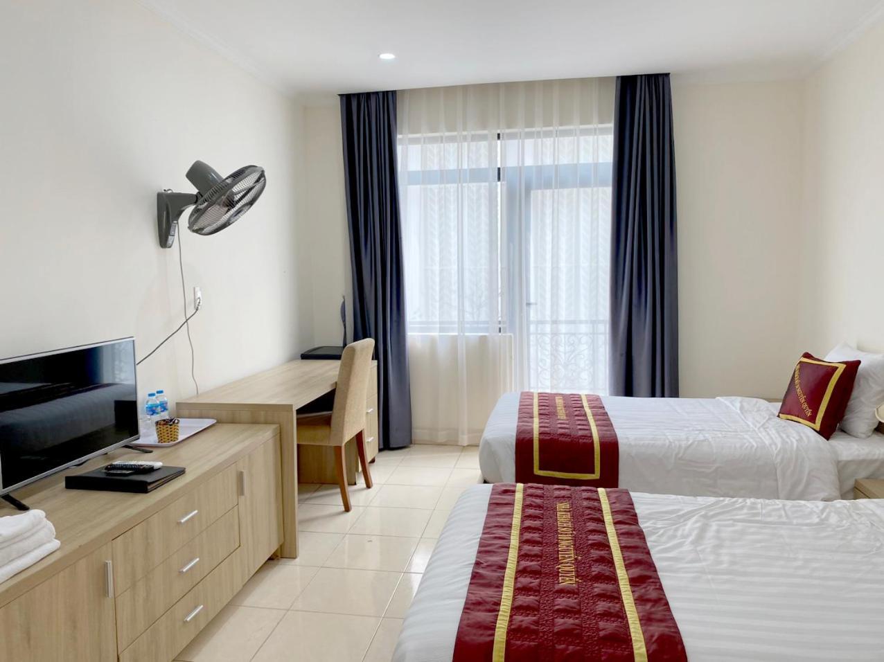 NguyẽN QuyèN Hotel Hanoj Exteriér fotografie